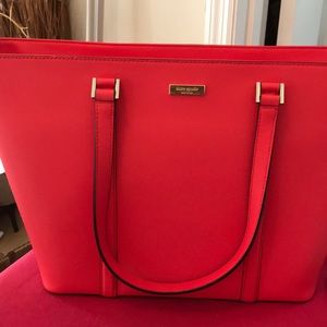 Kate spade worn twice- perfect carry on